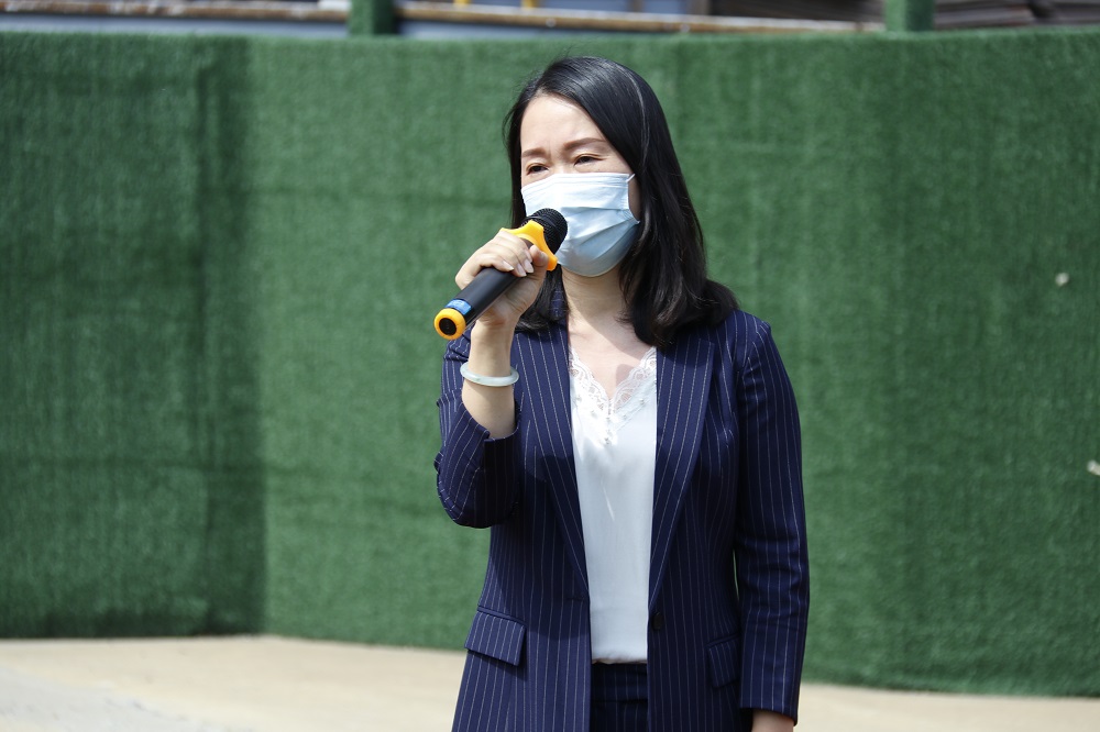hu yuqiong.jpg